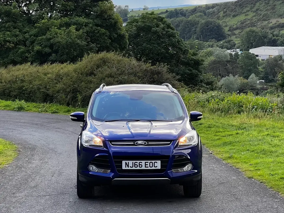 Used Ford Kuga Titanium 2016 Blue SUV