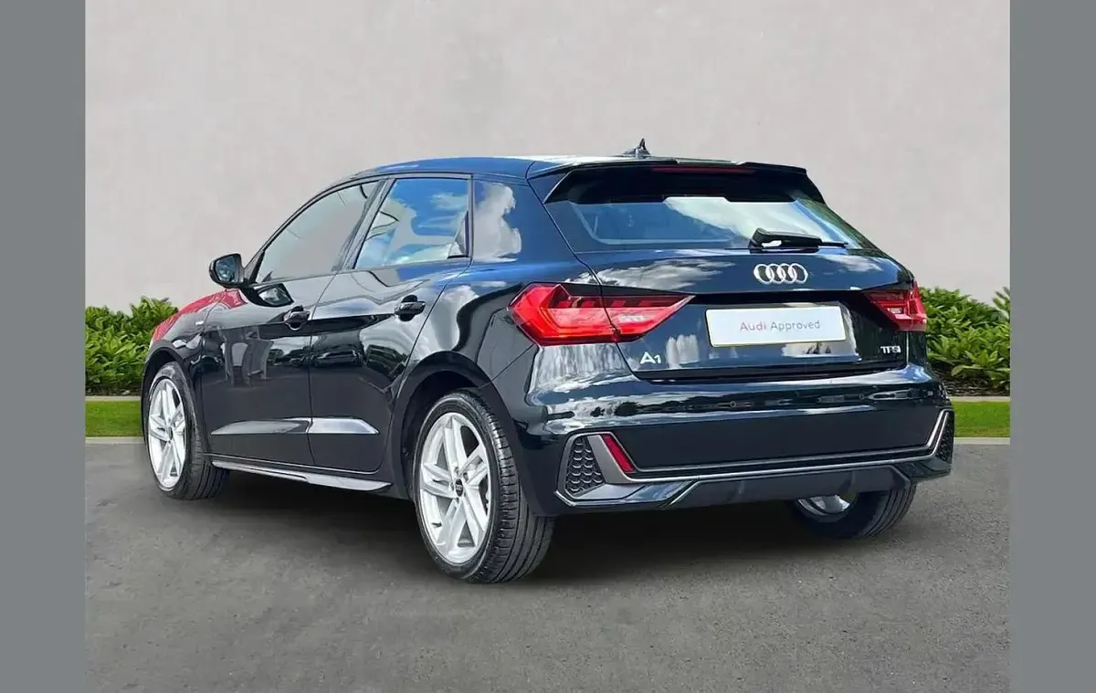 Used Audi A1 S-Line 94 HP (69 kW) 2023 Black SUV