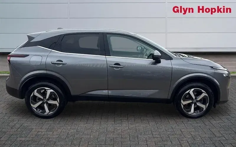 Used Nissan Qashqai N-Connecta 158 HP (116 kW) 2023 Grey SUV