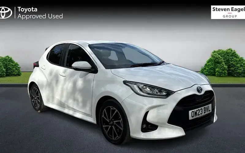 Used Toyota Yaris Design 116 HP (85 kW) 2023 Hatchback