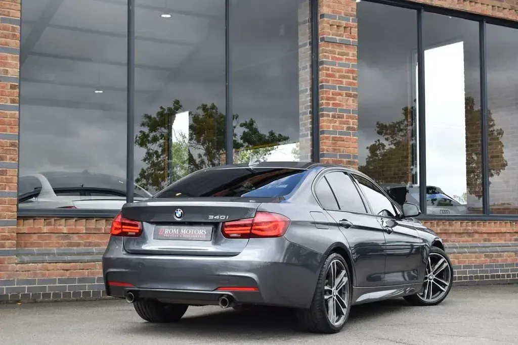 Used BMW 340 M Sport 326 HP (239 kW) 2018 Grey Sedan