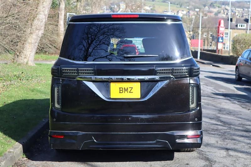 Used Nissan Elgrand 2010 Black MPV