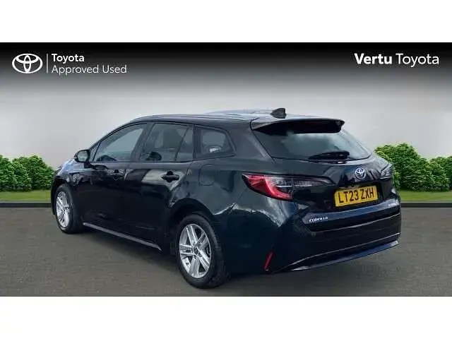 Second-hand Toyota Corolla Sport 122 CP (89 kW) 2023 Negru Break