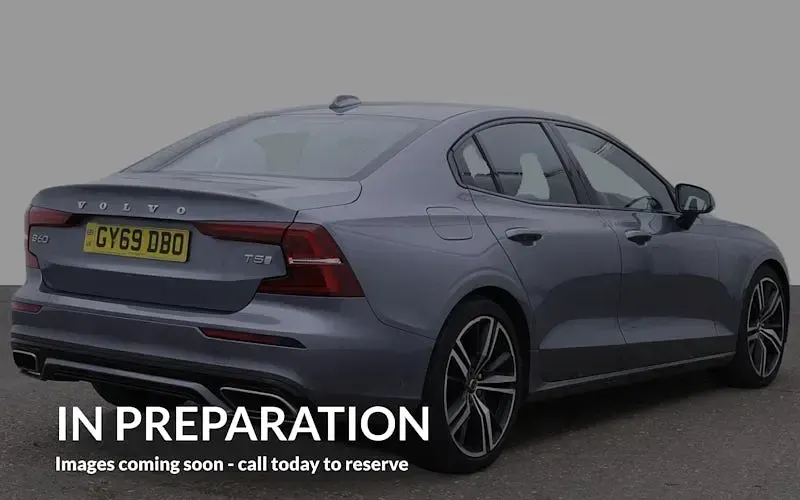 Used Volvo S60 R-Design 250 HP (183 kW) 2019 Sedan