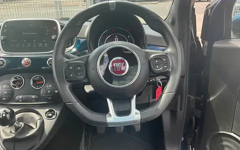 Used Fiat 500 Launch Edition 69 HP (50 kW) 2020 Blue Hatchback