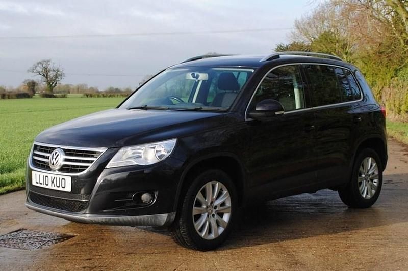 Used VW Tiguan SE 140 HP (102 kW) 2010 Black SUV