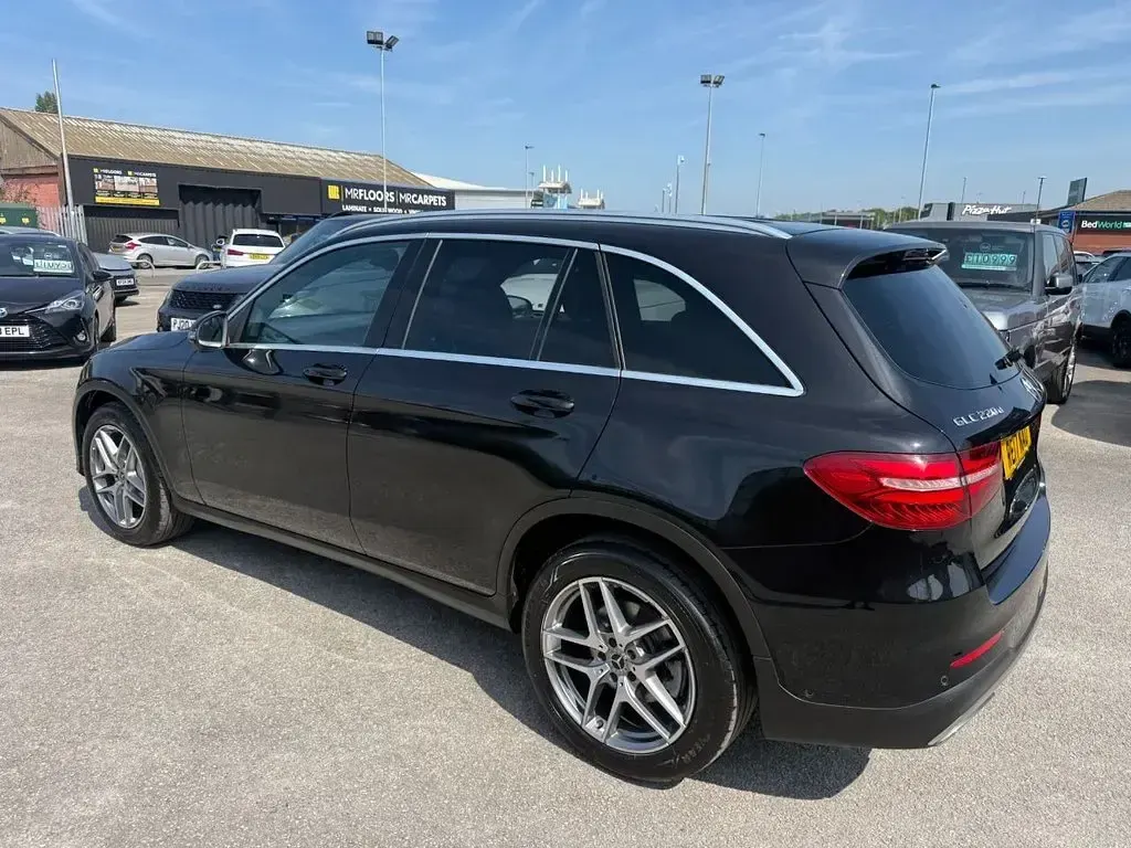 Used Mercedes GLC220 AMG line 170 HP (125 kW) 2017 Black SUV