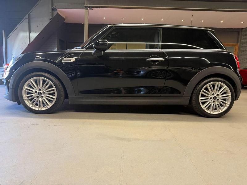 Used Mini Cooper Hatch 2018 Black Hatchback