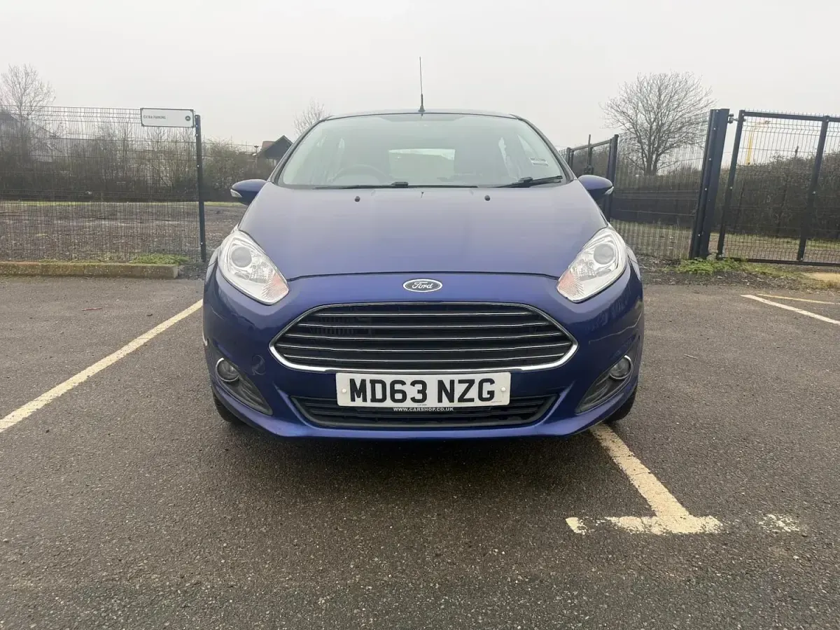 Used Ford Fiesta Zetec 2014 Blue Hatchback