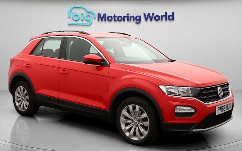 Used 2021 VW T-Roc SE SUV | £12,300 (Fair price) - Image 1/4