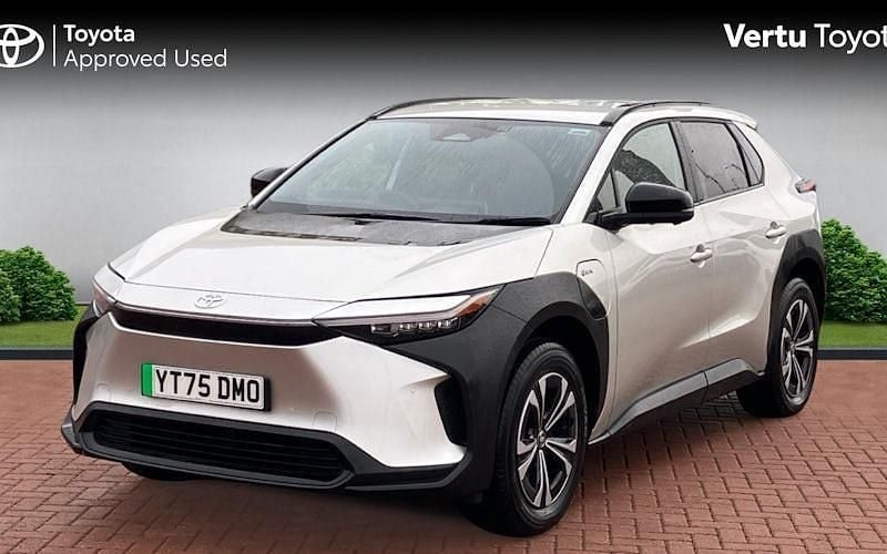 Used Toyota bZ4X 160 kW (218 HP) 2025 Silver SUV