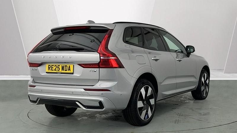 Used Volvo XC60 Ultra 449 HP (330 kW) 2025 Silver SUV