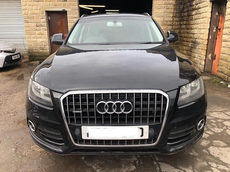 Used Audi Q5 2012 Black SUV