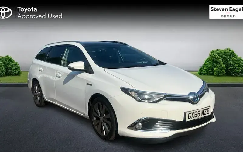 Used Toyota Auris Touring Sports 136 HP (100 kW) 2017 Estate