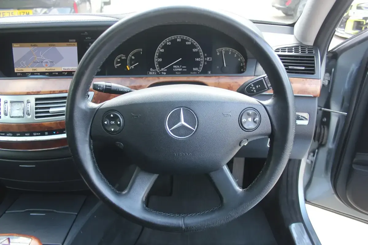 Used Mercedes S320 2006 Grey Sedan