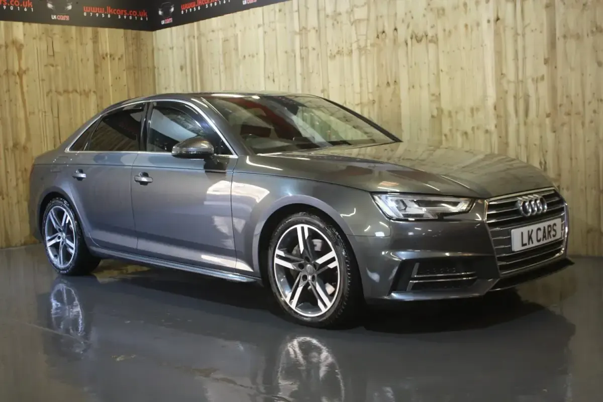 Usado Audi A4 S-Line 218 CV (160 kW) 2016 Berlina