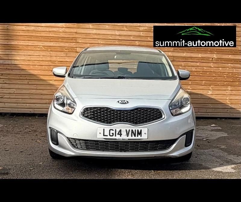 Used Kia Carens 2014 Silver MPV