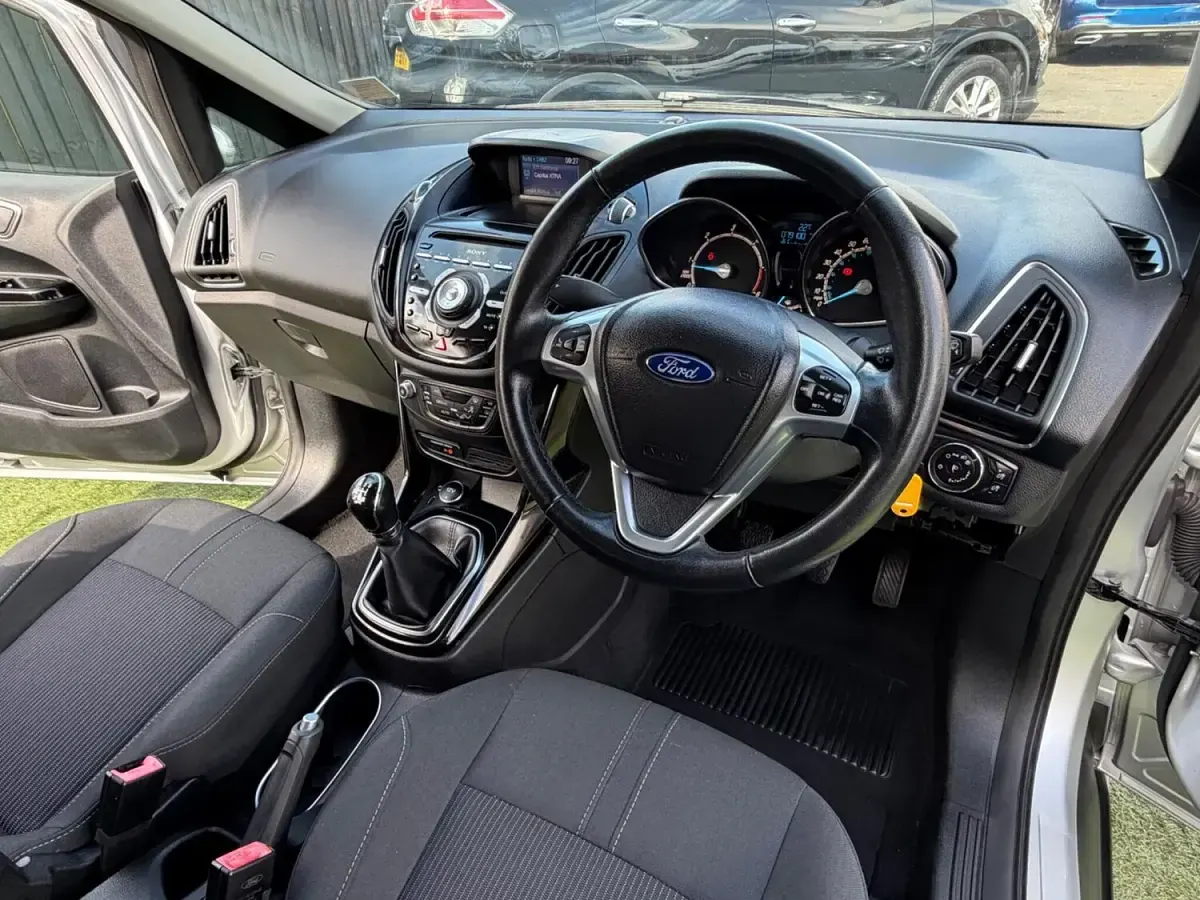 Used Ford B-MAX Titanium 2014 Silver MPV