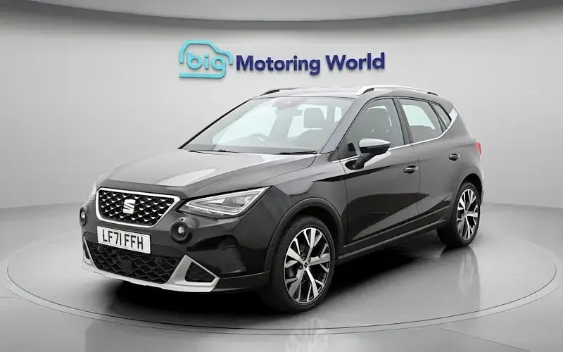 Begagnad Seat Arona Xperience Lux 110 HK (80 kW) 2024 SUV