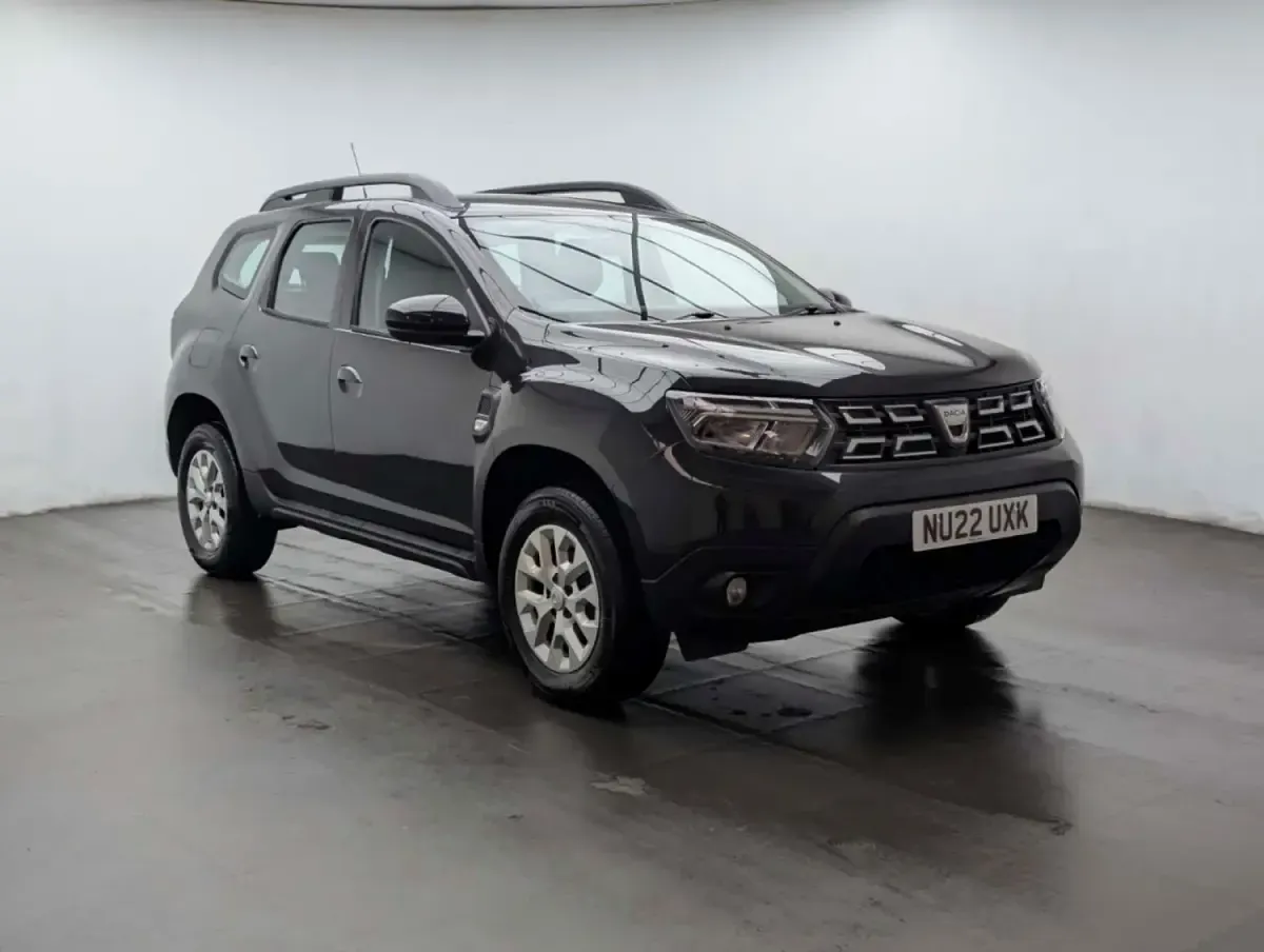 Używany Dacia Duster Comfort 100 KM (73 kW) 2022 Czarny SUV