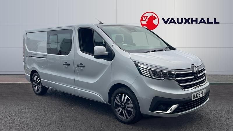 Begagnad Renault Trafic 170 HK (125 kW) 2025 Minibuss