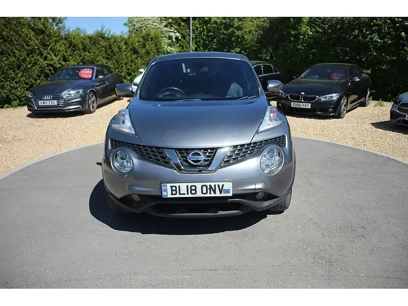 Used Nissan Juke Tekna 2018 Grey metallic SUV