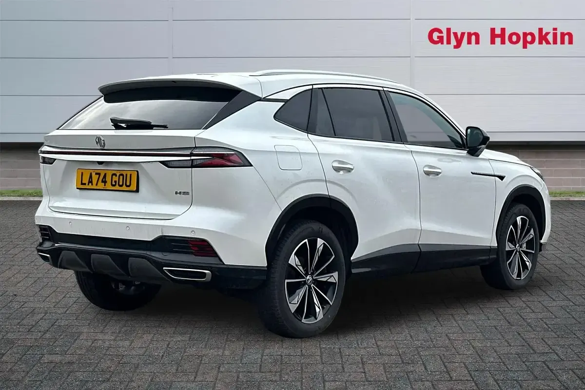 Used MG HS SE 169 HP (124 kW) 2024 White SUV
