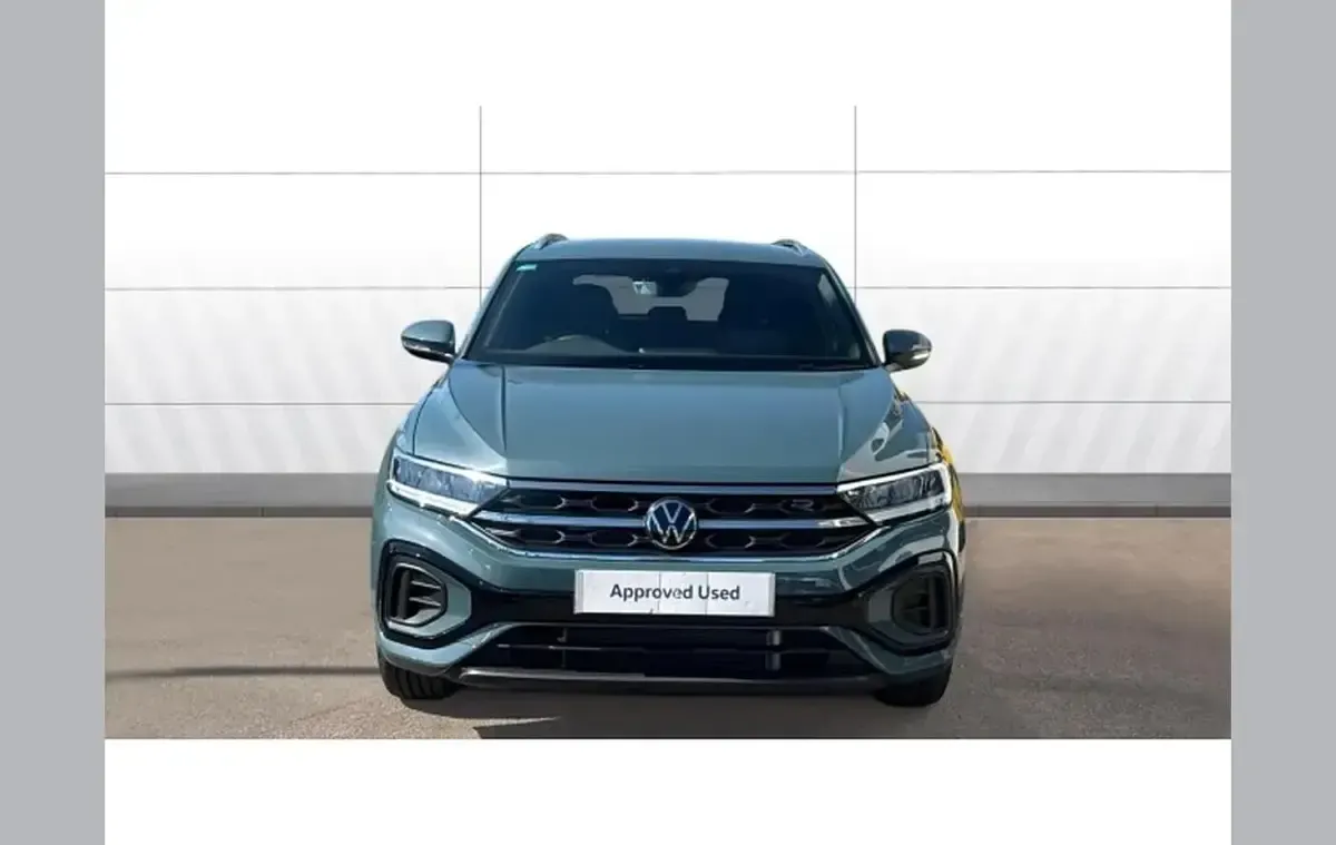 Usado VW T-Roc Cabriolet R-line 147 HP (108 kW) 2025 Azul SUV