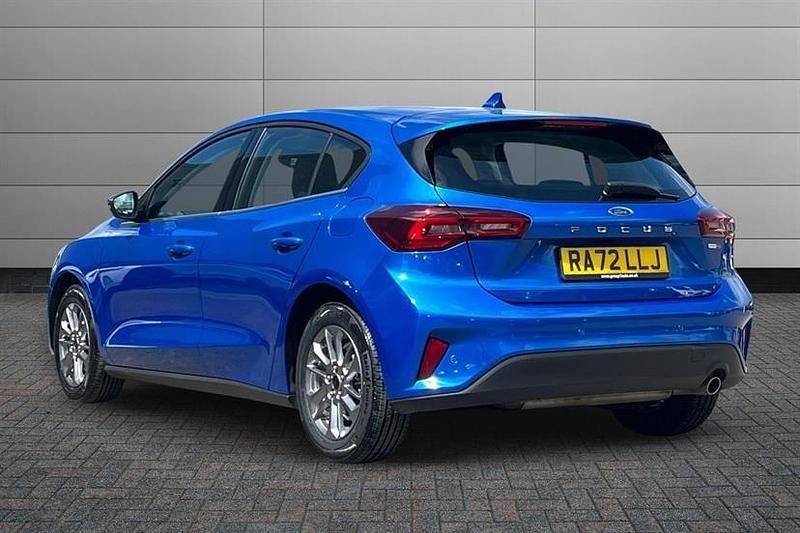 Usado Ford Focus Titanium 155 HP (114 kW) 2023 Azul Citadino