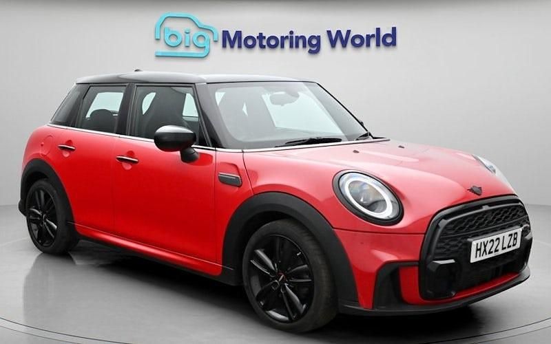 Used Mini Cooper Hatch 136 HP (100 kW) 2022 Red Hatchback