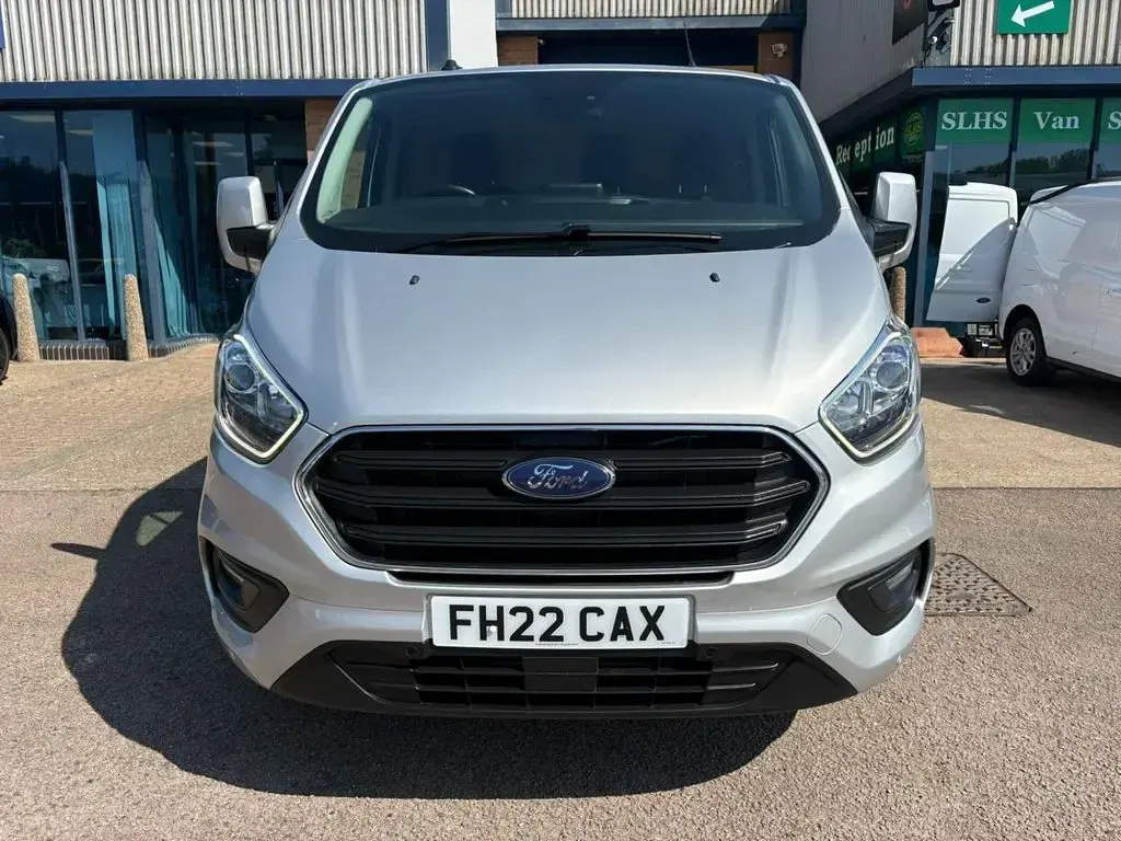 Used Ford Transit Custom Limited 2022 Silver Van