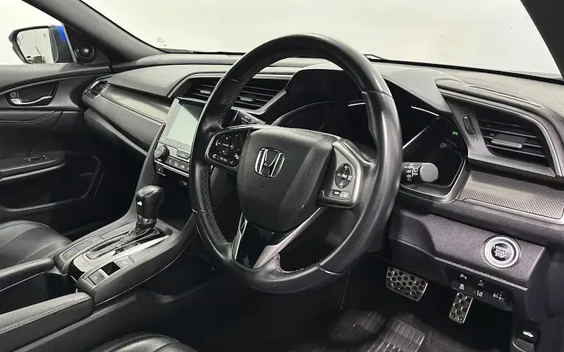 Used Honda Civic EX 126 HP (92 kW) 2019 Blue Hatchback