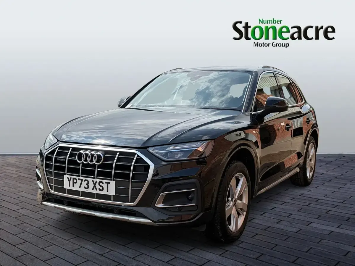 Used Audi Q5 Sport 265 HP (194 kW) 2023 Black SUV