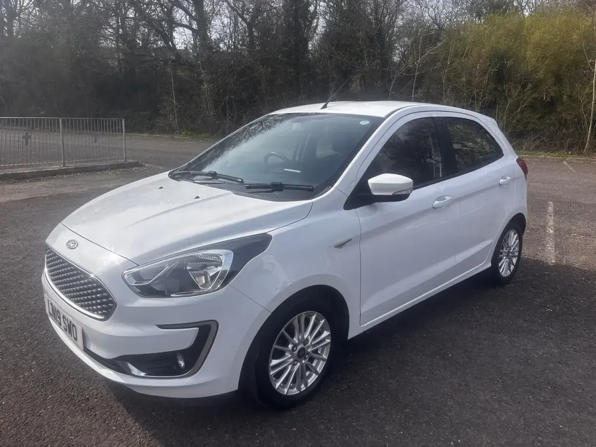 Used Ford Ka Plus Zetec 2019 White Hatchback