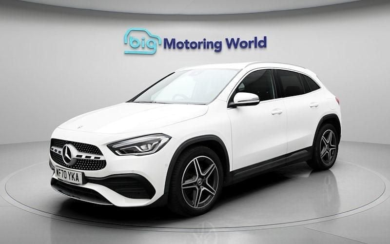Used Mercedes GLA200 Executive 150 HP (110 kW) 2022 SUV