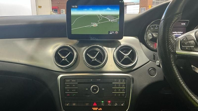 Used Mercedes GLA220 AMG line 2017 Red SUV