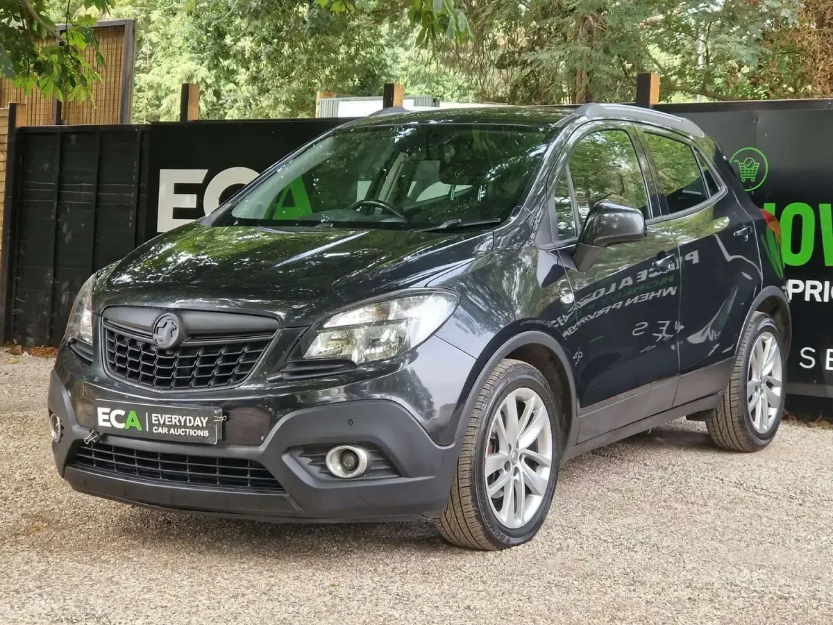 Used Vauxhall Mokka 140 HP (102 kW) 2015 Black SUV