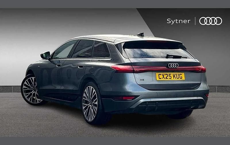 Used Audi e-tron S-Line 269 kW (367 HP) 2025 Grey SUV