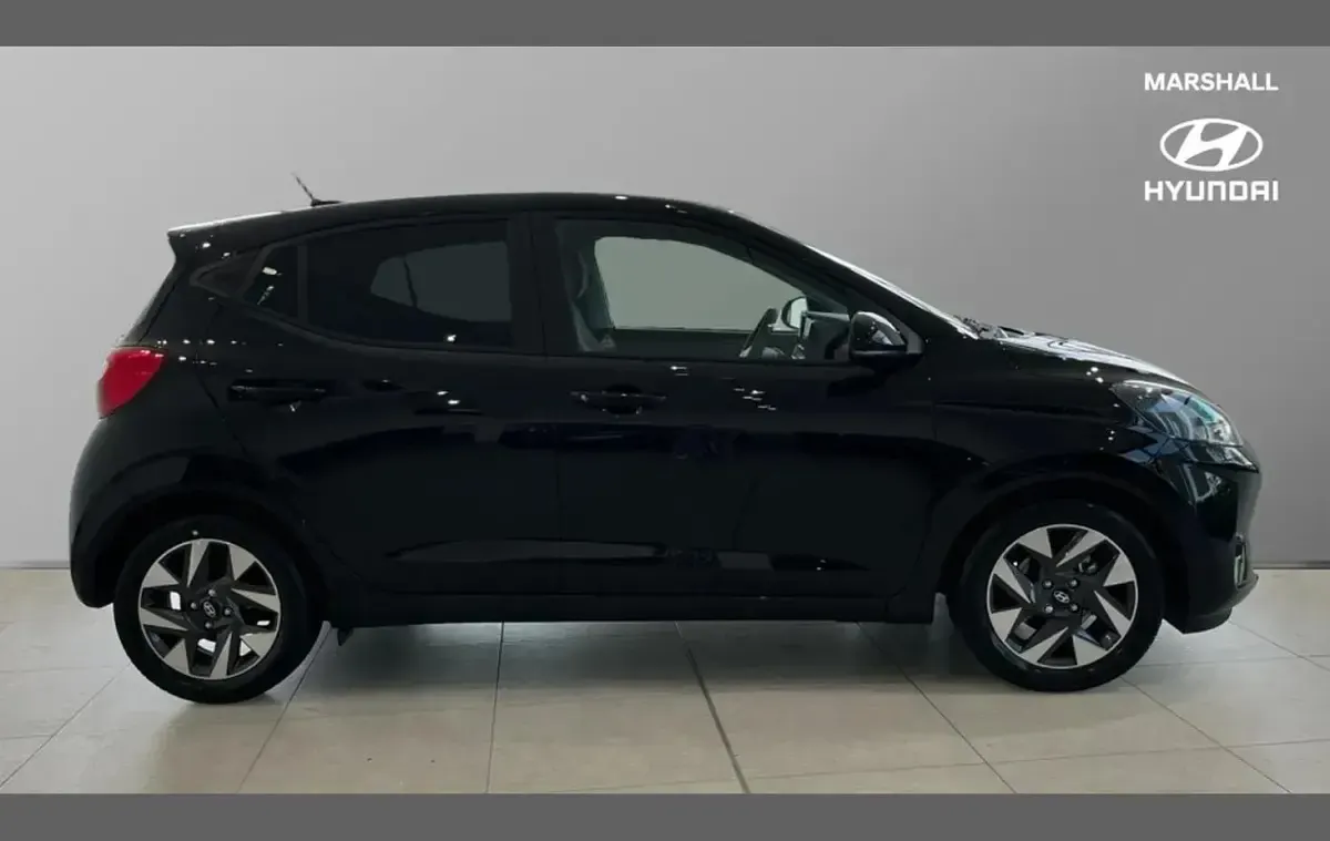 New Hyundai i10 Advanced 67 HP (49 kW) 2026 Phantom black Hatchback