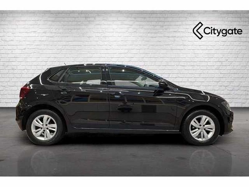 Used VW Polo SE 80 HP (58 kW) 2019 Black Hatchback