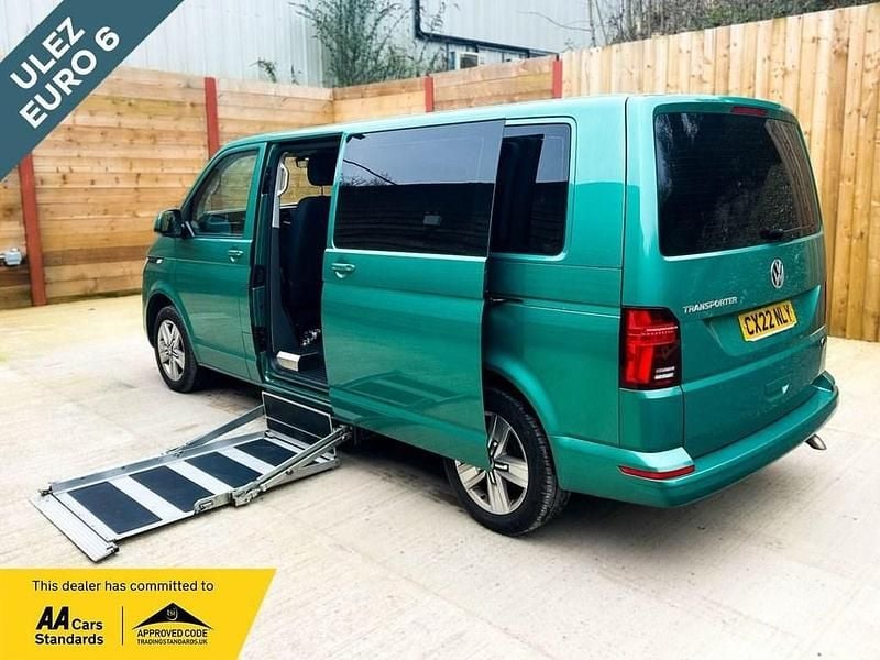 Used VW Transporter 2022 Green Van