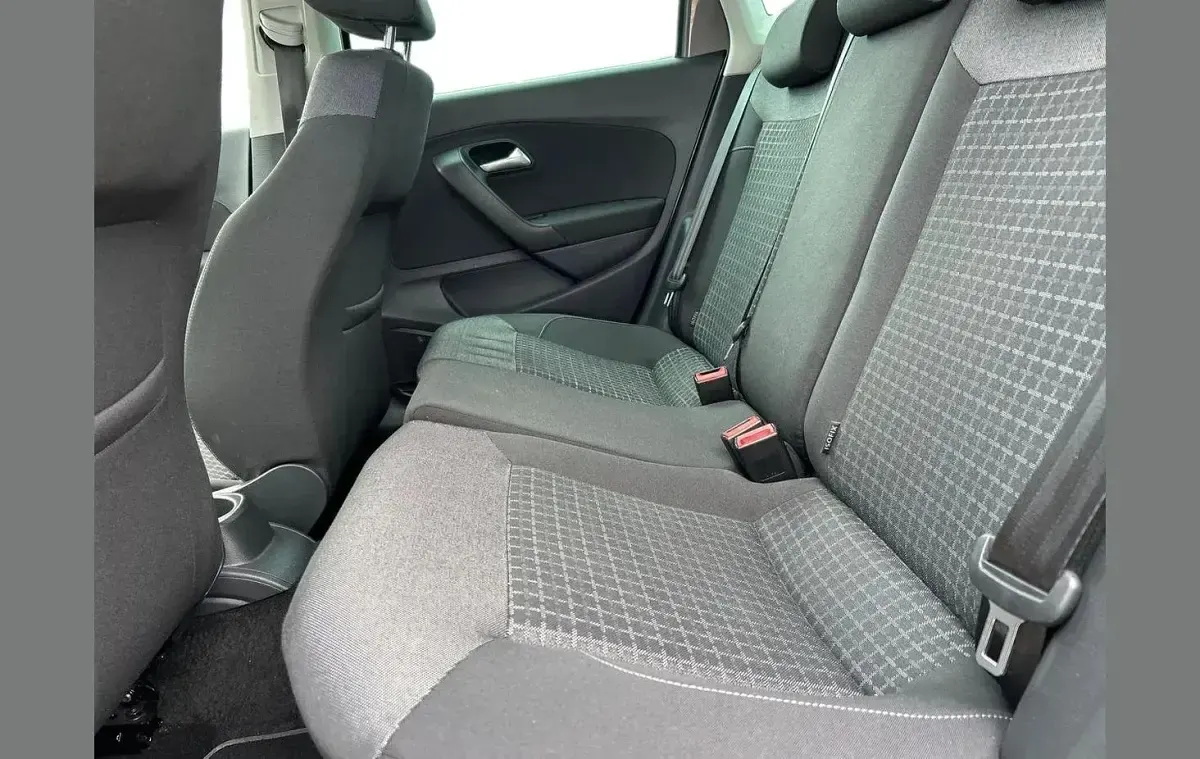 Used VW Polo Match 88 HP (64 kW) 2016 Grey Hatchback