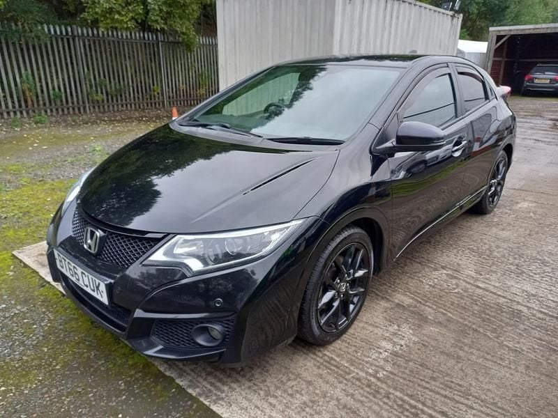 Used Honda Civic Sport 120 HP (88 kW) 2016 Black Hatchback