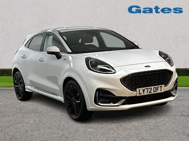 White Used 2023 Ford Puma ST-Line Hatchback | £20,299 (Expensive) - Image 1/4