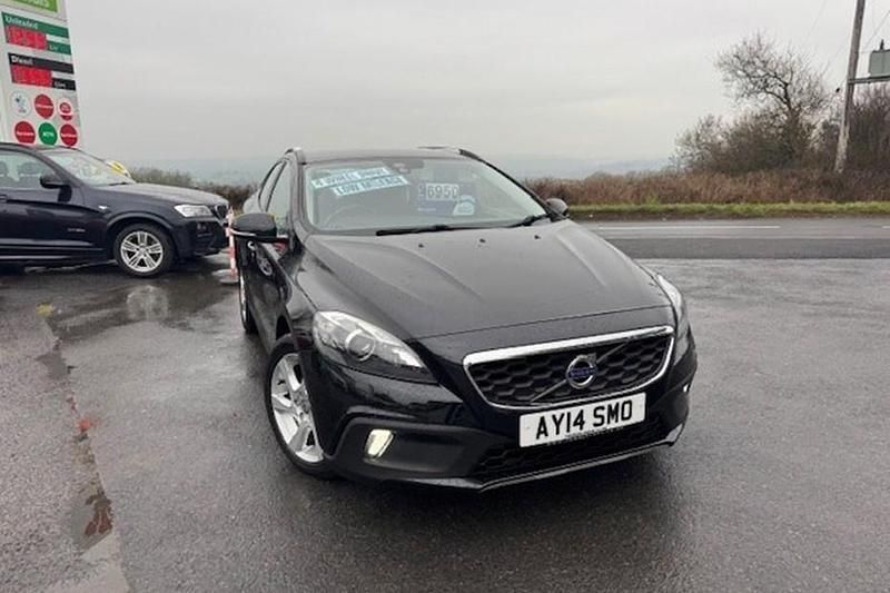 Used Volvo V40 CC 115 HP (84 kW) 2014 Estate