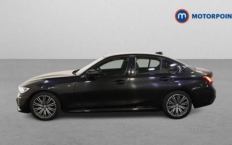 Used BMW 318 M Sport 150 HP (110 kW) 2019 Black Sedan