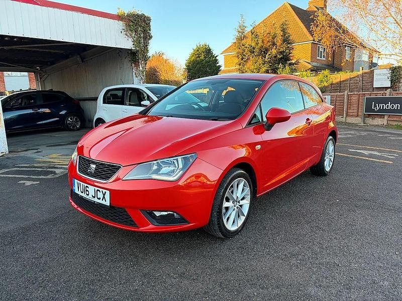 Gebraucht Seat Ibiza Sport 75 PS (55 kW) 2016 Rot Kleinwagen