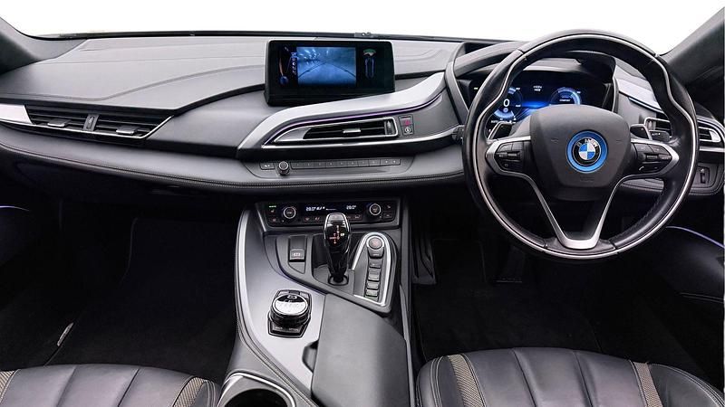 Used BMW i8 Comfort Edition 362 HP (266 kW) 2018 Yellow Coupe