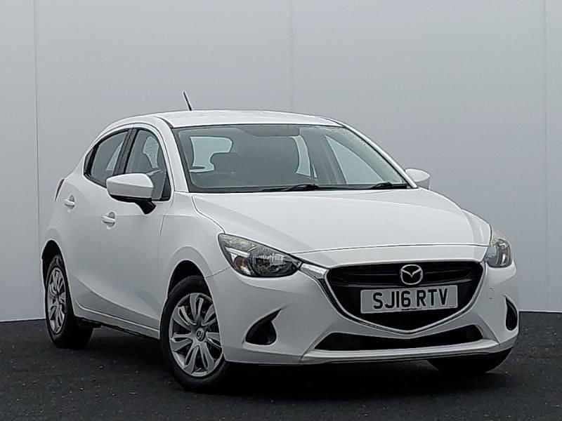 White Used 2016 Mazda 2 Hatchback | £7,498 (Fair price) - Image 1/4