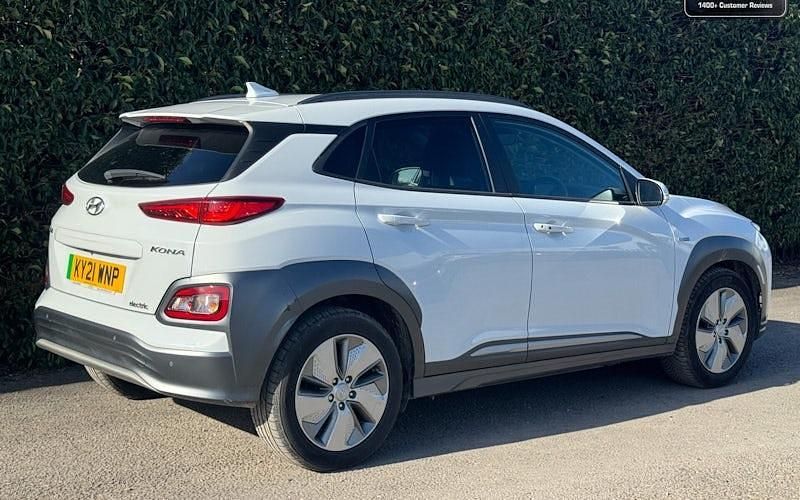 Used Hyundai Kona Premium SE 150 kW (204 HP) 2020 White SUV